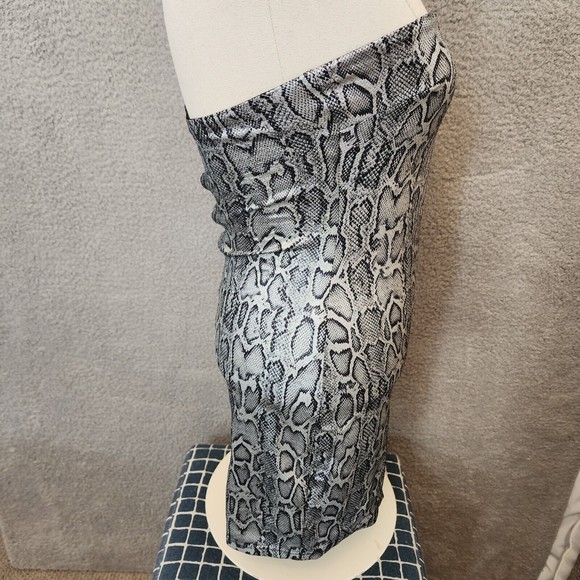 Superdown Naomi Mini Dress in Silver Snake Small Fully Lined Metallic Fabric 💲 - Picture 5 of 10